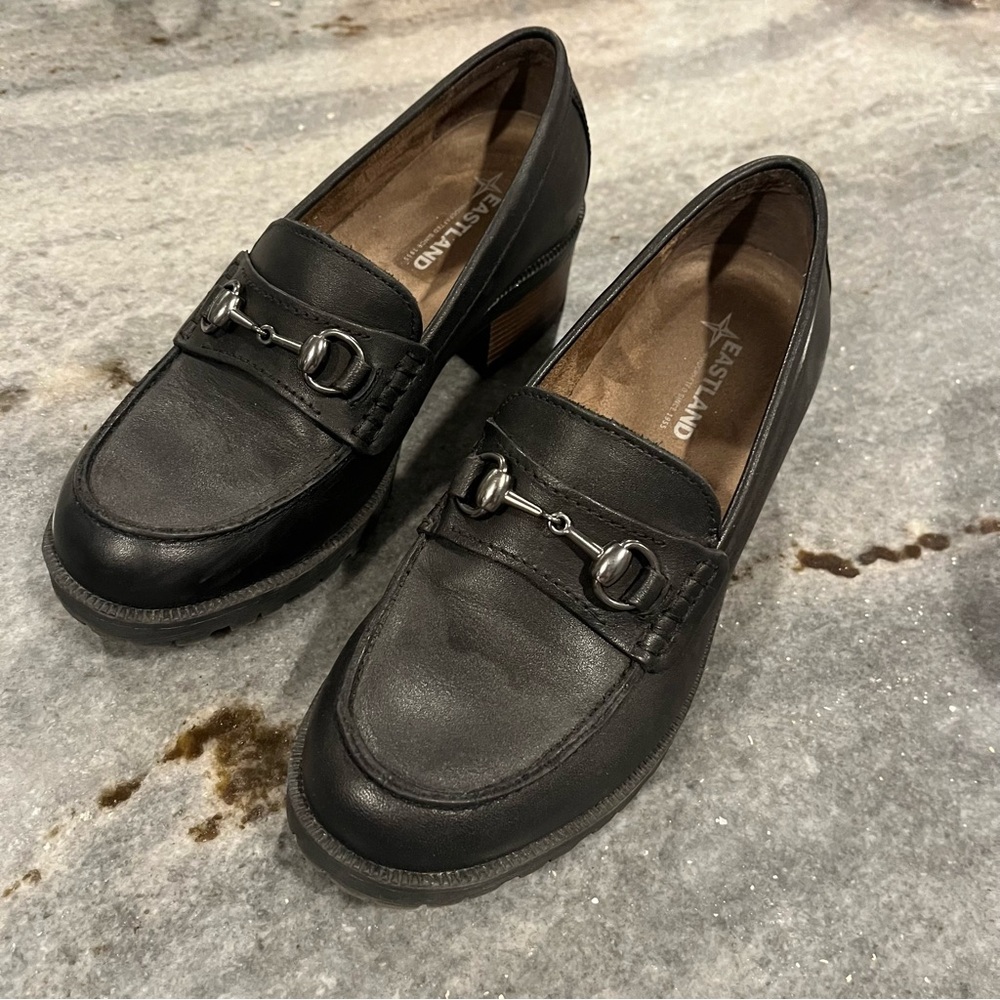 Eastland Black Leather Low Block Heel Loafers